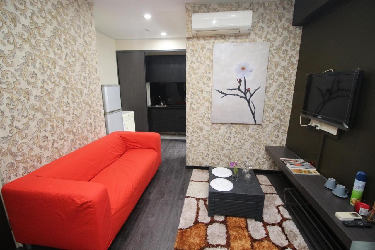 Jjh Serviced Apartments Near Serangoon Mrt Сингапур Екстериор снимка